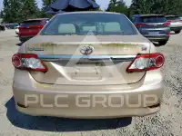 2013 Toyota COROLLA фото