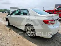 2013 Toyota COROLLA фото