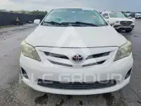 2013 Toyota COROLLA фото