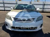 2013 Toyota COROLLA фото