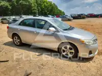 2013 Toyota COROLLA фото