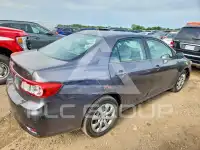 2013 Toyota COROLLA фото