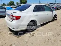 2013 Toyota COROLLA фото