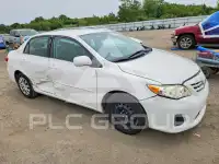 2013 Toyota COROLLA фото