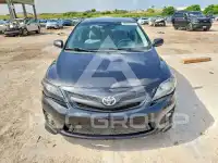 2013 Toyota COROLLA фото