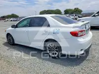 2013 Toyota COROLLA фото