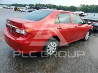 2013 Toyota COROLLA фото