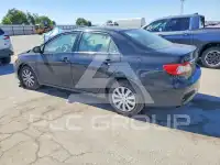 2013 Toyota COROLLA фото