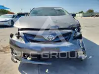 2013 Toyota COROLLA photo