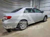 2013 Toyota COROLLA фото