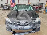 2013 Toyota COROLLA фото