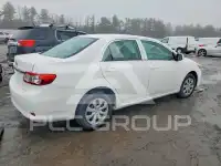 2013 Toyota COROLLA фото