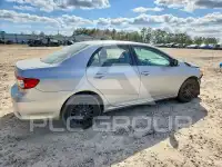 2013 Toyota COROLLA фото