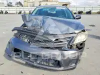 2013 Toyota COROLLA photo