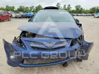 2013 Toyota COROLLA photo