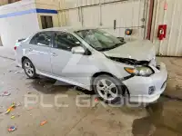 2013 Toyota COROLLA фото