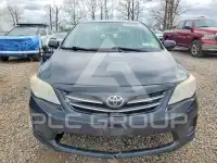 2013 Toyota COROLLA фото