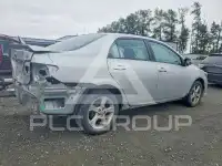 2013 Toyota COROLLA фото