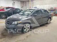 2013 Toyota COROLLA фото