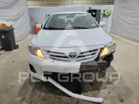 2013 Toyota COROLLA фото
