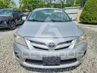 2013 Toyota COROLLA фото