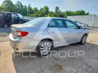 2013 Toyota COROLLA фото
