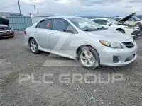 2013 Toyota COROLLA фото