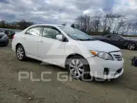 2013 Toyota COROLLA фото
