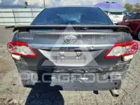 2013 Toyota COROLLA фото