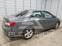 2013 Toyota COROLLA фото
