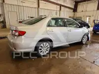 2013 Toyota COROLLA фото