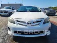 2013 Toyota COROLLA фото