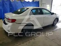 2013 Toyota COROLLA фото
