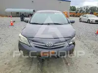 2013 Toyota COROLLA фото