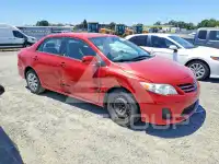 2013 Toyota COROLLA фото