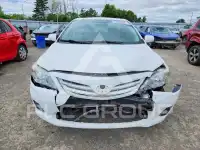 2013 Toyota COROLLA фото