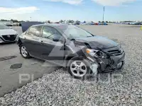 2013 Toyota COROLLA фото
