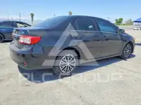 2013 Toyota COROLLA фото