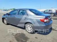 2013 Toyota COROLLA фото