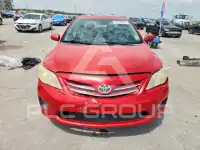 2013 Toyota COROLLA фото