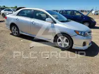 2013 Toyota COROLLA фото