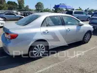 2013 Toyota COROLLA фото