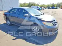 2013 Toyota COROLLA фото