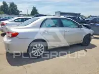 2013 Toyota COROLLA фото
