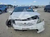 2013 Toyota COROLLA фото