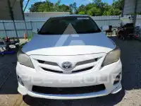 2013 Toyota COROLLA фото