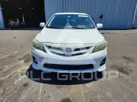 2013 Toyota COROLLA фото