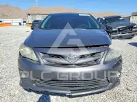 2013 Toyota COROLLA фото