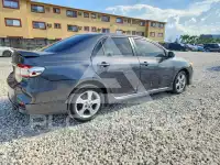 2013 Toyota COROLLA фото