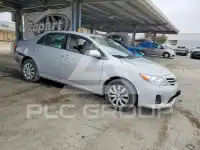 2013 Toyota COROLLA фото